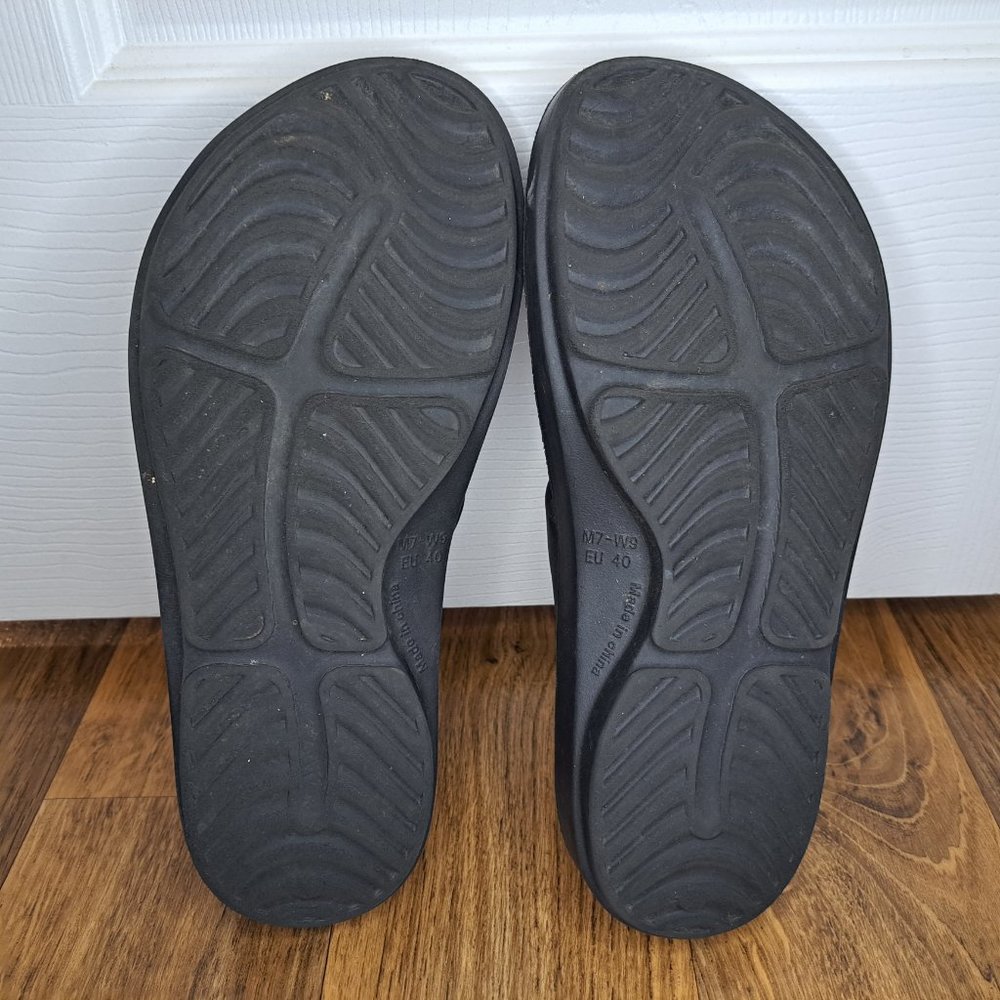 Reel Legends Black Slip-On Comfort Sandals Size 9 - Picture 6 of 7